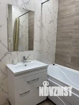 2-к квартира, посуточно, 40м2, 1/1 этаж