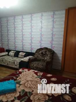 Студия квартира, посуточно, 32м2, 3/4 этаж