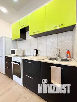 1-к квартира, посуточно, 44м2, 12/18 этаж