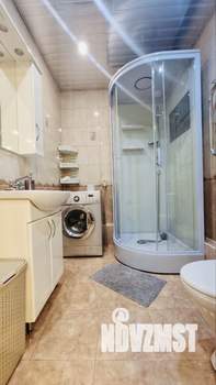 Студия квартира, посуточно, 32м2, 8/10 этаж