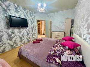 3-к квартира, посуточно, 63м2, 1/4 этаж