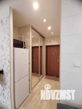 Студия квартира, посуточно, 31м2, 5/17 этаж