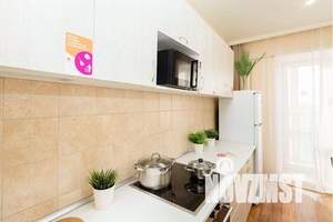 2-к квартира, посуточно, 49м2, 14/16 этаж