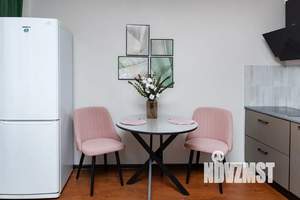 Студия квартира, посуточно, 35м2, 2/5 этаж