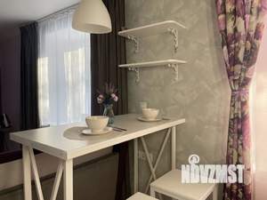 Студия квартира, посуточно, 35м2, 1/4 этаж