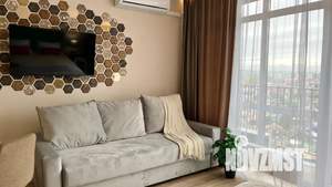 Студия квартира, посуточно, 30м2, 12/18 этаж