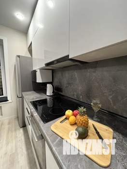 Студия квартира, посуточно, 33м2, 7/16 этаж