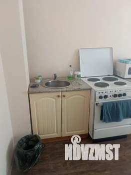 1-к квартира, посуточно, 40м2, 1/9 этаж