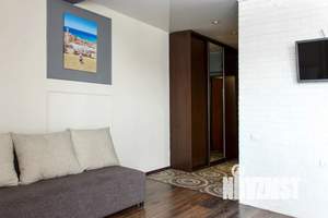 Студия квартира, посуточно, 42м2, 10/14 этаж