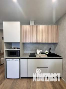 Студия квартира, посуточно, 33м2, 6/9 этаж