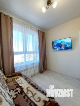 1-к квартира, посуточно, 39м2, 11/16 этаж