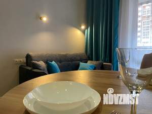 Студия квартира, посуточно, 20м2, 1/16 этаж