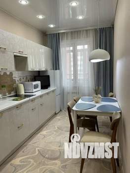 1-к квартира, посуточно, 39м2, 6/18 этаж