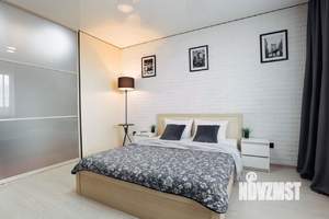 1-к квартира, посуточно, 41м2, 1/1 этаж