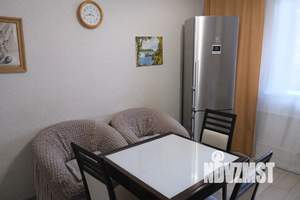 3-к квартира, посуточно, 64м2, 2/9 этаж