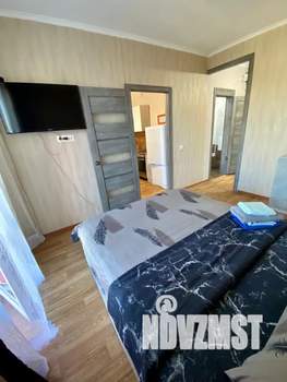 1-к квартира, посуточно, 40м2, 4/15 этаж