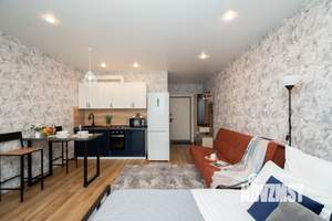 Студия квартира, посуточно, 30м2, 6/18 этаж