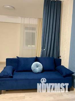 Студия квартира, посуточно, 40м2, 2/8 этаж
