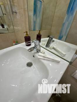 Студия квартира, посуточно, 41м2, 16/16 этаж