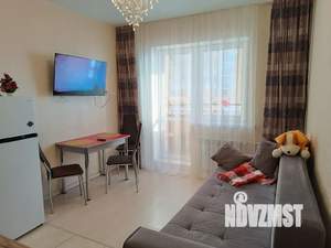 1-к квартира, посуточно, 37м2, 13/17 этаж