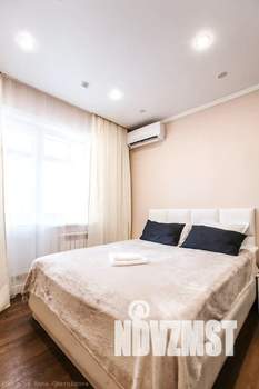 3-к квартира, посуточно, 45м2, 13/18 этаж