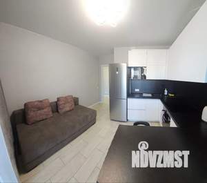 2-к квартира, посуточно, 48м2, 8/10 этаж