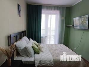 1-к квартира, посуточно, 35м2, 1/1 этаж