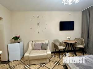 Студия квартира, посуточно, 35м2, 3/16 этаж