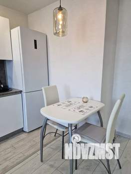 Студия квартира, посуточно, 45м2, 10/10 этаж