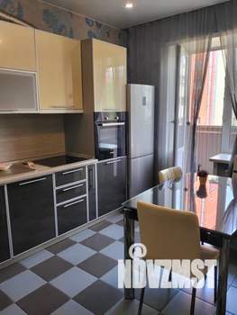 1-к квартира, посуточно, 40м2, 4/8 этаж