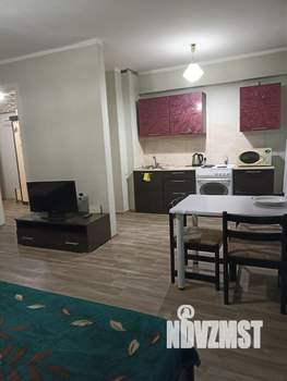 1-к квартира, посуточно, 41м2, 4/9 этаж