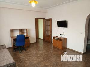 2-к квартира, посуточно, 45м2, 1/1 этаж