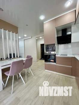 1-к квартира, посуточно, 38м2, 7/9 этаж