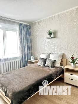 1-к квартира, посуточно, 33м2, 5/5 этаж