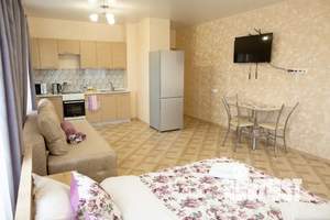 Студия квартира, посуточно, 38м2, 13/17 этаж