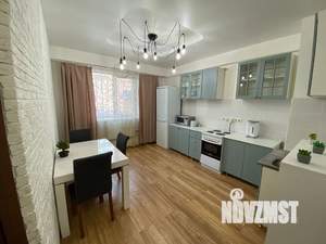 3-к квартира, посуточно, 74м2, 1/9 этаж