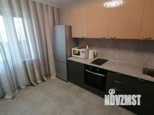 1-к квартира, посуточно, 39м2, 6/17 этаж
