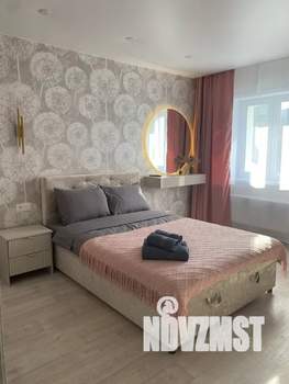 1-к квартира, посуточно, 32м2, 7/9 этаж