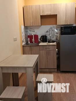 Студия квартира, посуточно, 22м2, 2/18 этаж