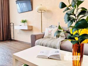 1-к квартира, посуточно, 50м2, 10/17 этаж