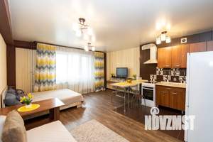 Студия квартира, посуточно, 40м2, 3/12 этаж