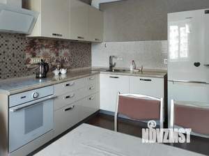 3-к квартира, посуточно, 79м2, 3/9 этаж