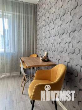 2-к квартира, посуточно, 52м2, 1/1 этаж