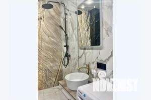 2-к квартира, посуточно, 42м2, 2/15 этаж