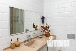 2-к квартира, посуточно, 42м2, 15/18 этаж