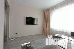 2-к квартира, посуточно, 60м2, 2/18 этаж