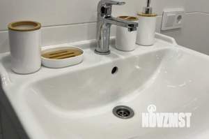 1-к квартира, посуточно, 40м2, 11/16 этаж