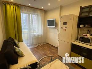 Студия квартира, посуточно, 47м2, 4/8 этаж