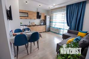 1-к квартира, посуточно, 64м2, 1/1 этаж