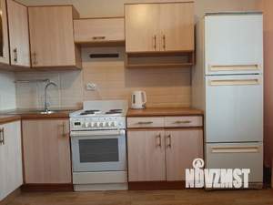 1-к квартира, посуточно, 42м2, 2/15 этаж